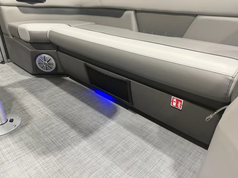 Slide: The Image of Princecraft Vectra 23 RL SS Swingback Tritoon & Mercury 4-Stroke EFI 2026 - 25