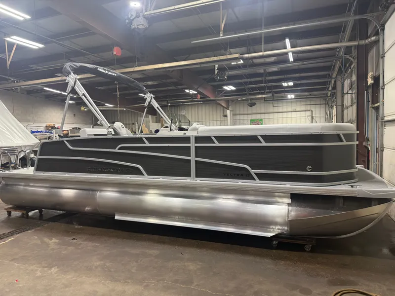 Slide: The Image of Princecraft Vectra 23 RL SS Swingback Tritoon & Mercury 4-Stroke EFI 2026 - 42