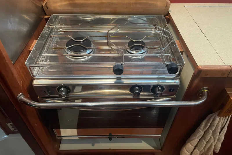 Slide: The Image of Stainless steel stove in 1989 Hunter 35.5 yacht kitchen. - 26