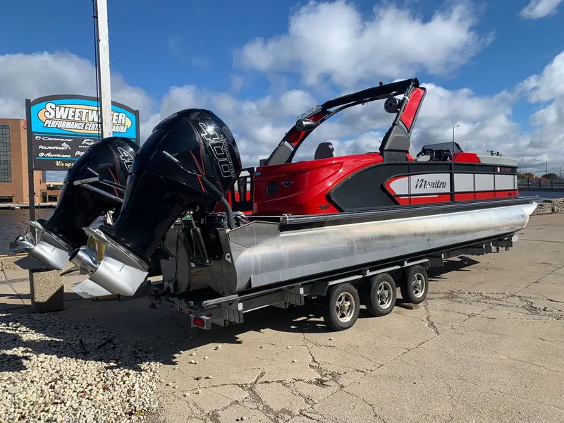 Slide: The Image of Manitou LX 27 Rear Facing X-Treme (RFX) Twins 2023 - 5