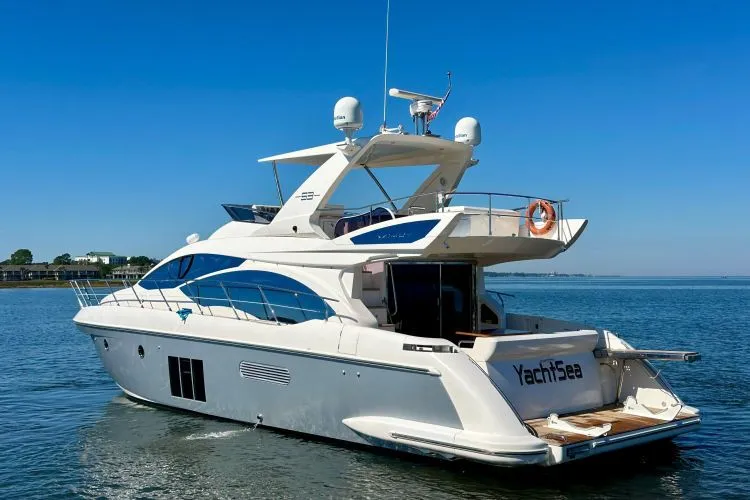 Slide: The Image of 2011 Azimut Fly 53 - Image 10 - 10