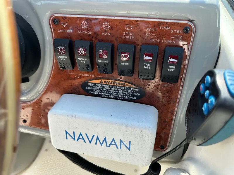 Slide: The Image of Bayliner 245 SB 2007 - 18