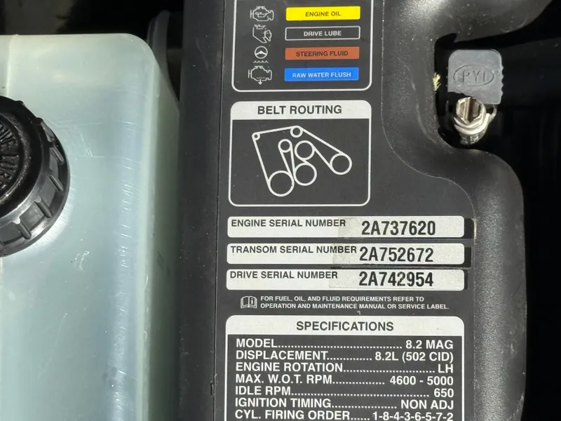 Slide: The Image of Chaparral 30SURF 2023 - 31