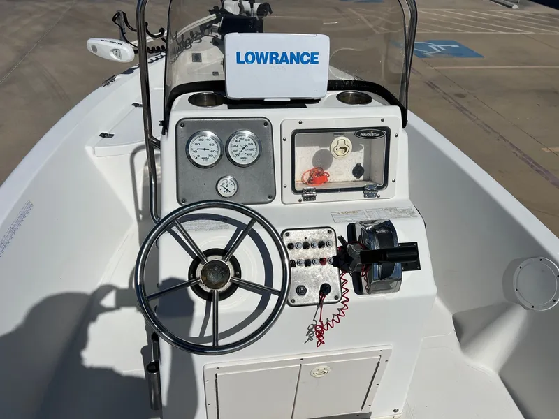 Slide: The Image of NauticStar 1810 NauticBay 2012 - 22