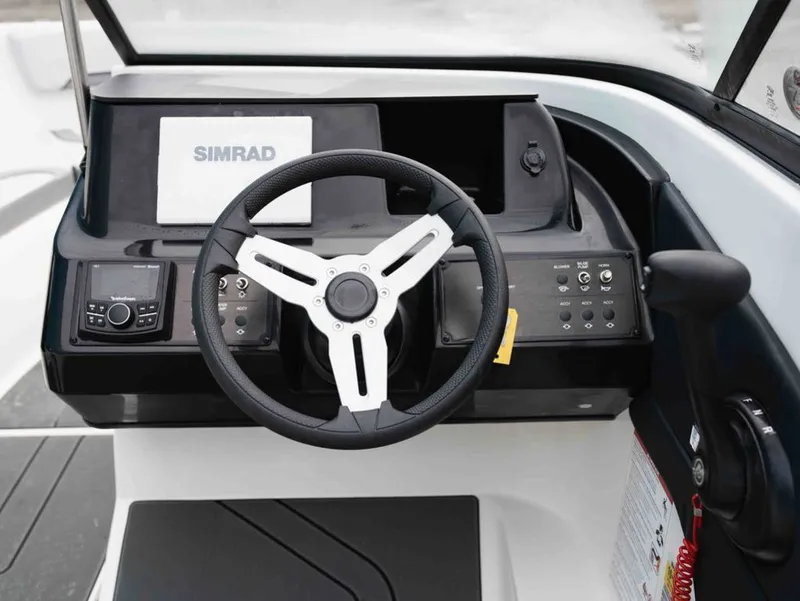 Slide: The Image of Bayliner V20 2026 - 6