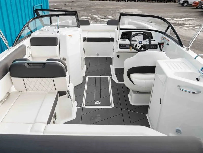 Slide: The Image of Bayliner D22I 2026 - 4