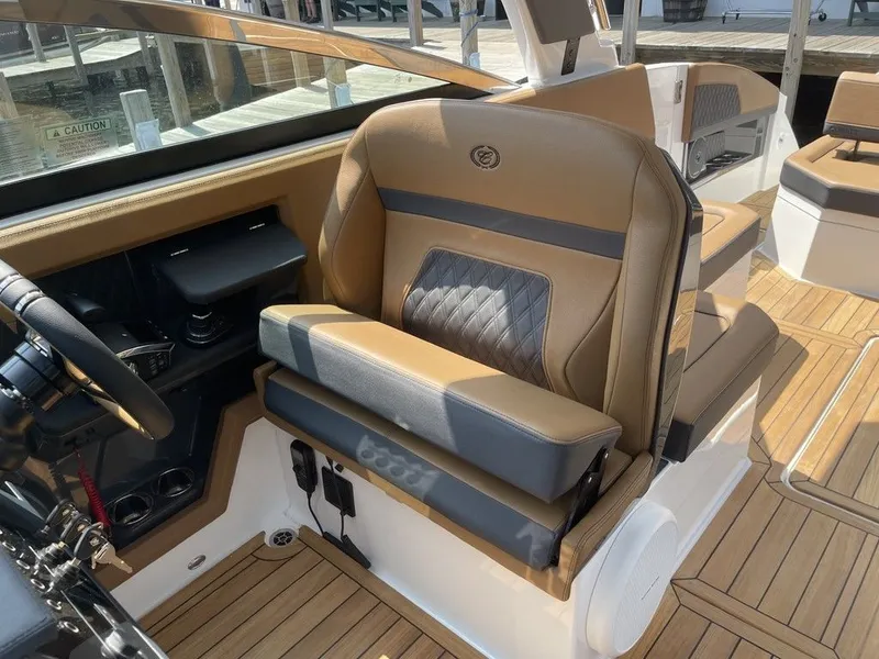 Slide: The Image of Cobalt R33 2023 - 16