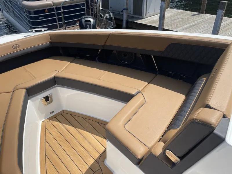 Slide: The Image of Cobalt R33 2023 - 17