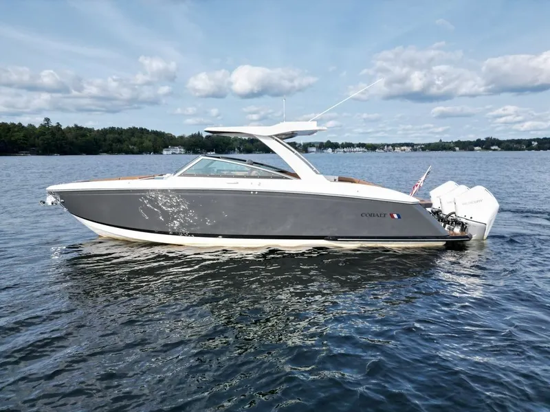 Slide: The Image of Cobalt R33 2023 - 9