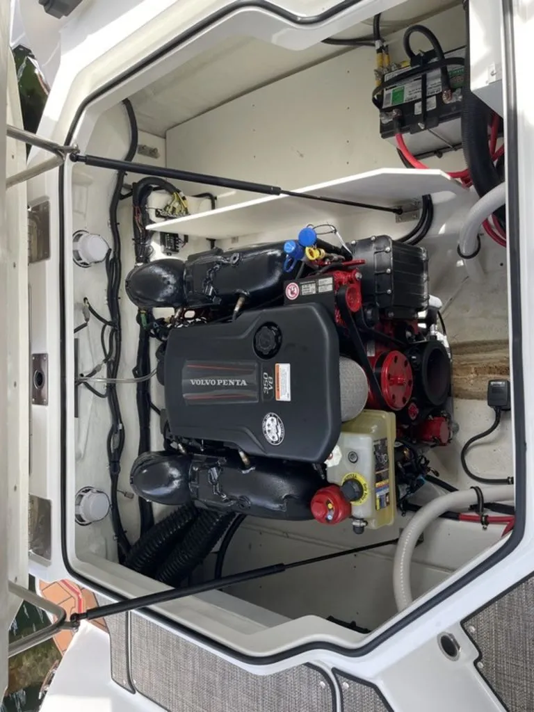 Slide: The Image of Cobalt R4 2023 - 16