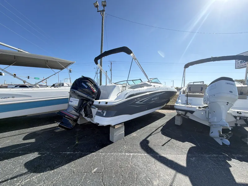 Slide: The Image of Hurricane 2400 SD 2026 - 14