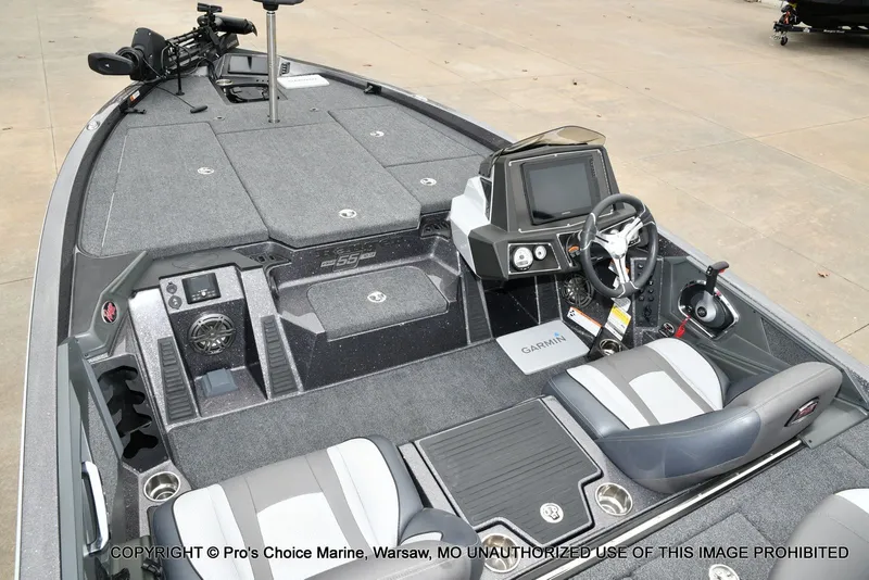 Slide: The Image of Ranger Z518 w/200HP Pro-XS 4 Stroke 2023 - 11