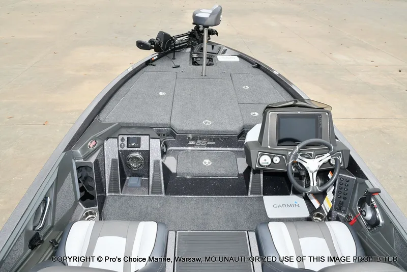 Slide: The Image of Ranger Z518 w/200HP Pro-XS 4 Stroke 2023 - 39