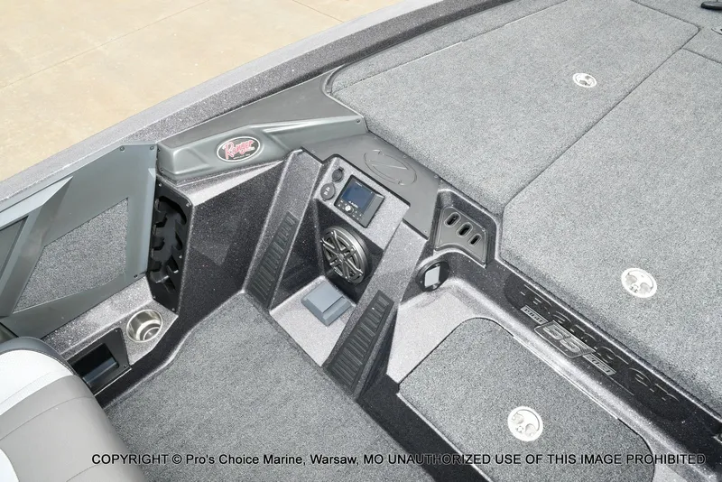 Slide: The Image of Ranger Z518 w/200HP Pro-XS 4 Stroke 2023 - 45