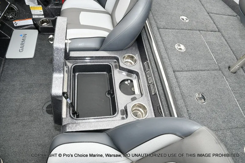 Slide: The Image of Ranger Z518 w/200HP Pro-XS 4 Stroke 2023 - 52