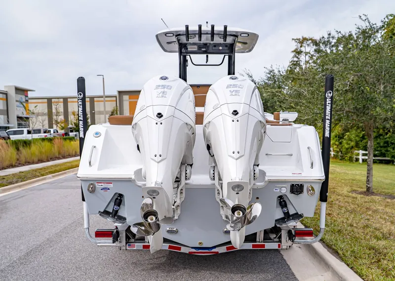 Slide: The Image of Sea Hunt Ultra 275 CB 2026 - 4