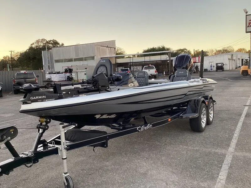 Slide: The Image of Bass Cat Puma STS 2026 - 5