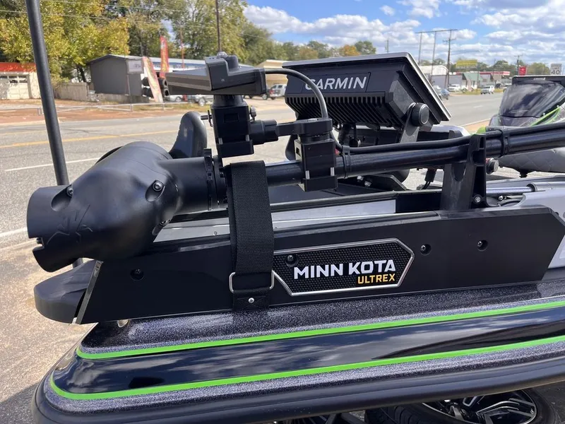 Slide: The Image of Caymas CX 21 2024 - 24