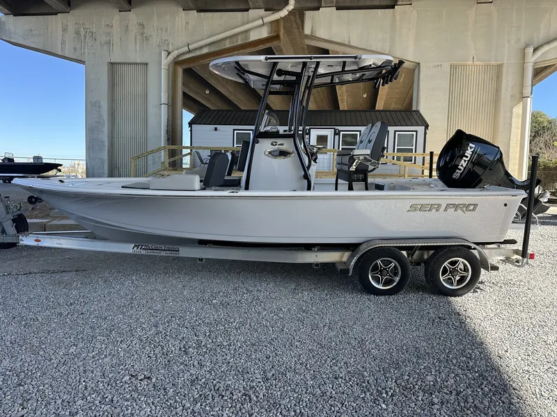 The Image of Sea Pro 230 Bay 2026 - 1