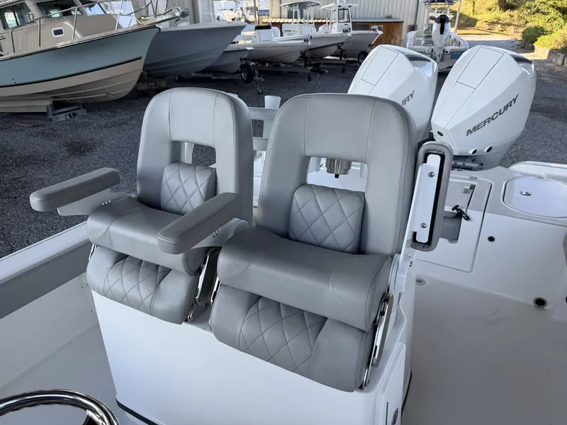 Slide: The Image of Blazer Bay Makaira 2800 2026 - 16