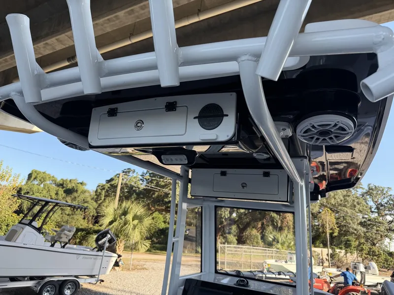 Slide: The Image of Blazer Bay Makaira 2800 2026 - 20