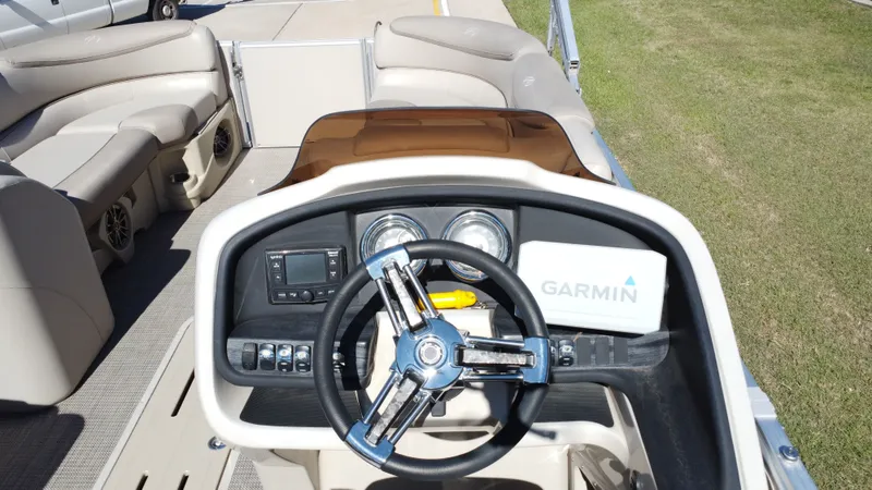 Slide: The Image of Avalon CAT EL 2385T 2018 - 31