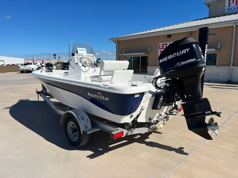 Slide: The Image of NauticStar 1810 NauticBay 2012 - 10