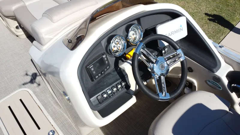 Slide: The Image of Avalon CAT EL 2385T 2018 - 28