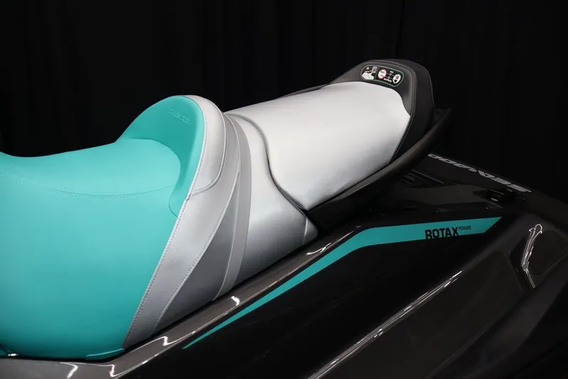 Slide: The Image of Sea-Doo GTR 230 2026 - 23