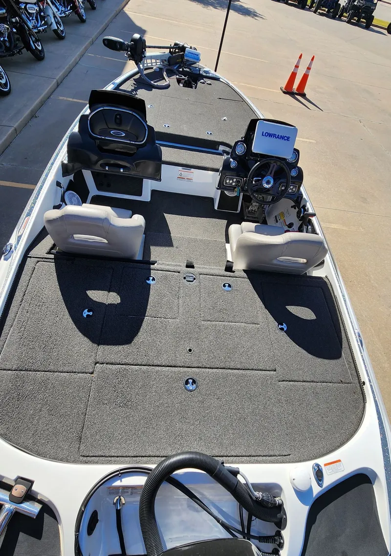 Slide: The Image of Nitro Z19 2017 - 10