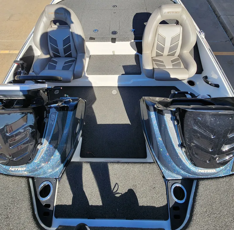 Slide: The Image of Nitro Z19 2017 - 12