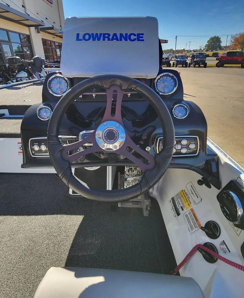 Slide: The Image of Nitro Z19 2017 - 13