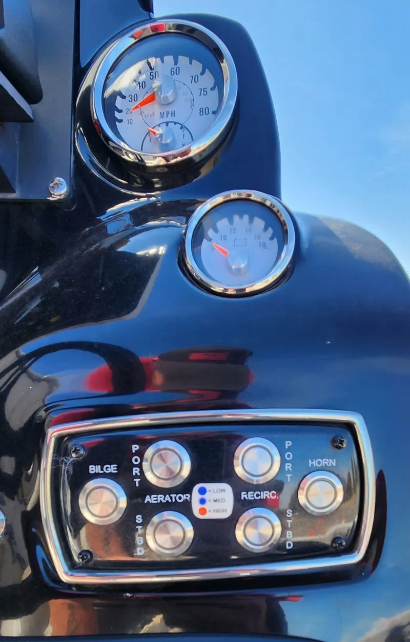 Slide: The Image of Nitro Z19 2017 - 14