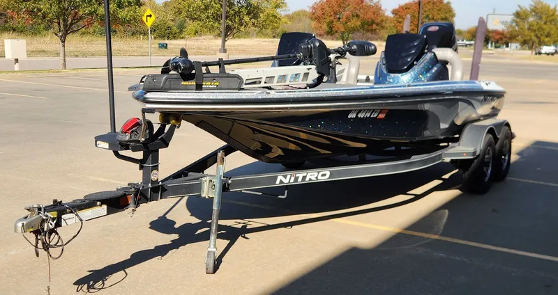 Slide: The Image of Nitro Z19 2017 - 4