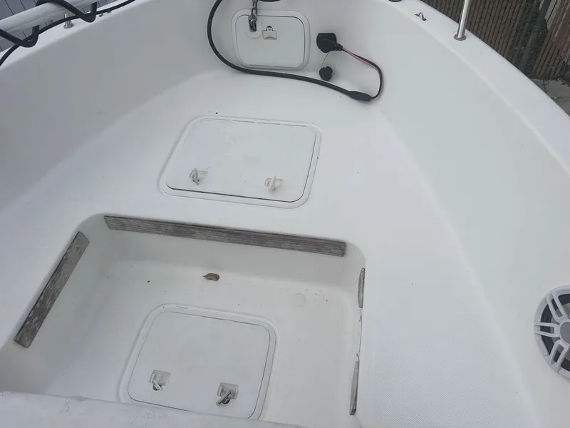 Slide: The Image of Pro-Line 22 Sport 2004 - 11