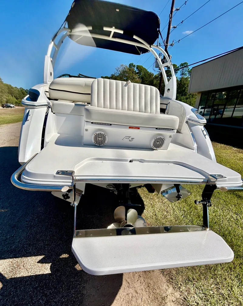 Slide: The Image of Cobalt R5 2015 - 11