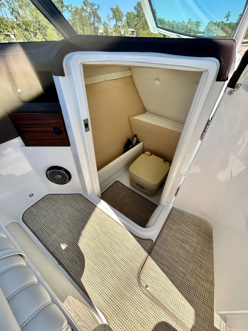 Slide: The Image of Cobalt R5 2015 - 40