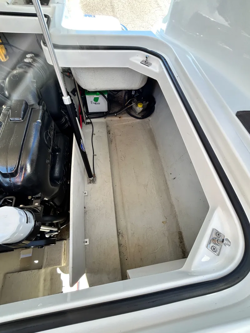 Slide: The Image of Cobalt R5 2015 - 50