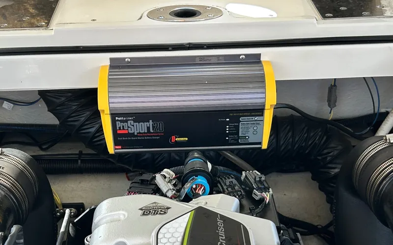 Slide: The Image of Cobalt R5 2015 - 51