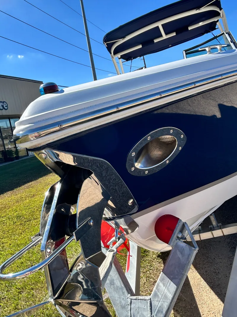 Slide: The Image of Cobalt R5 2015 - 8