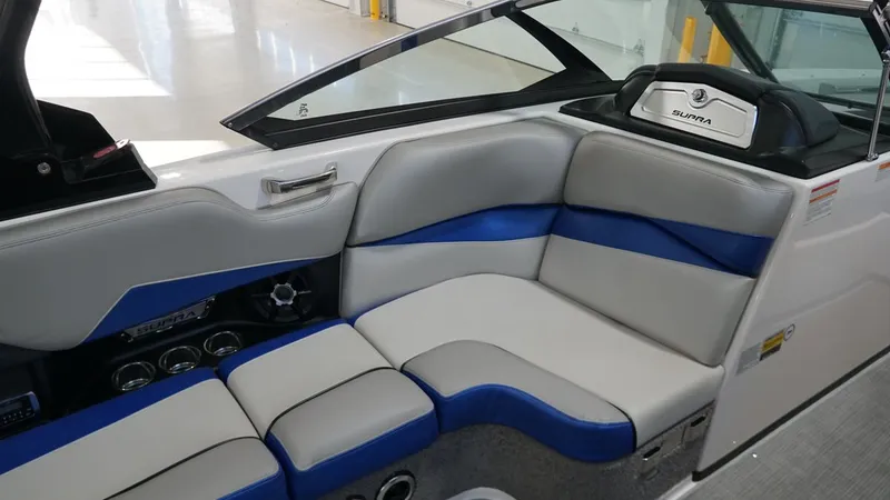 Slide: The Image of Supra SC350 2014 - 25