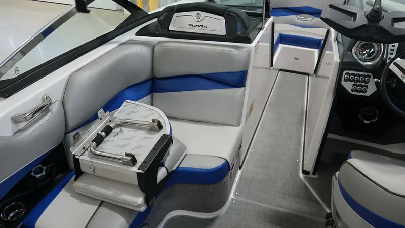 Slide: The Image of Supra SC350 2014 - 30