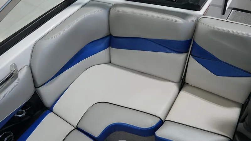 Slide: The Image of Supra SC350 2014 - 32