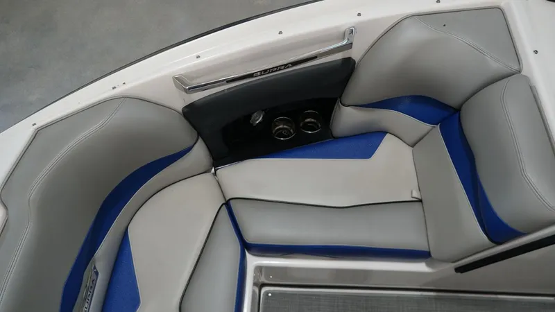 Slide: The Image of Supra SC350 2014 - 46