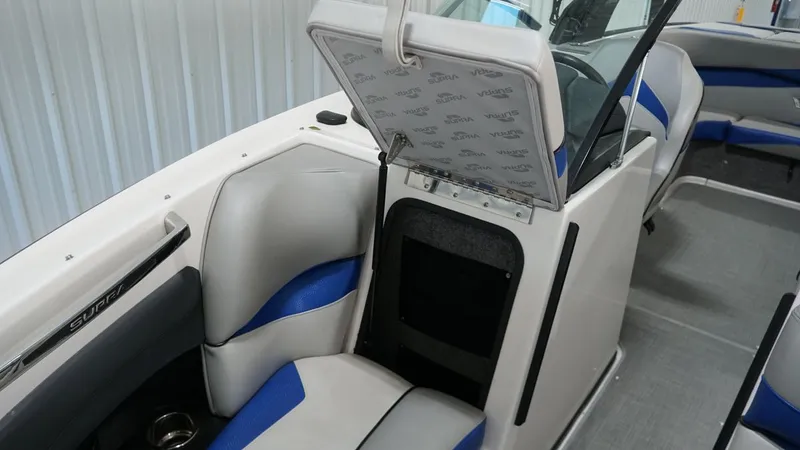 Slide: The Image of Supra SC350 2014 - 49