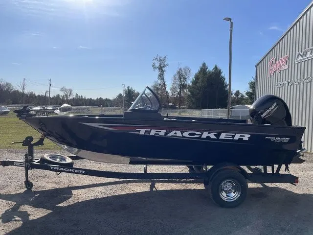 Slide: The Image of Tracker Pro Guide V-175 WT 2026 - 4