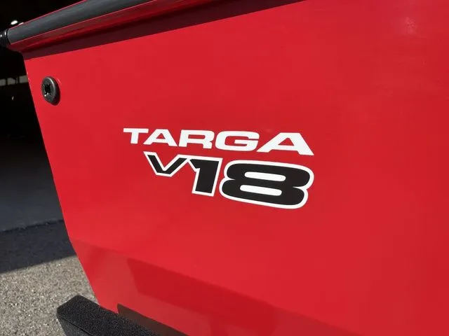 Slide: The Image of Tracker Targa V-18 Combo 2026 - 10