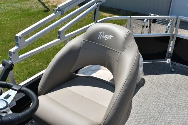 Slide: The Image of Ranger 200C 2025 - 19