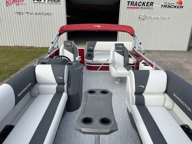 Slide: The Image of Bennington S Swingback 22 SSB 2026 - 11