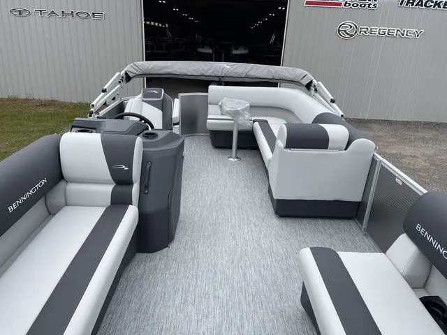 Slide: The Image of Bennington S L-Bench 20 SL 2026 - 11